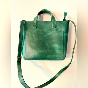 Portland Leather NWOT Mini Crossbody Zipper Cowboy Mint